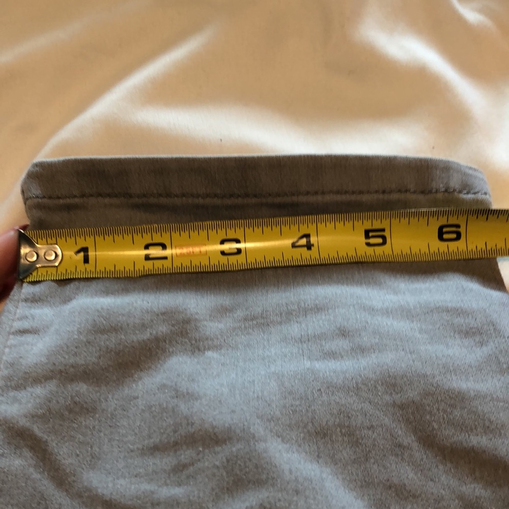 Capris gray grey Lee easy fit size 12 - Picture 8 of 8
